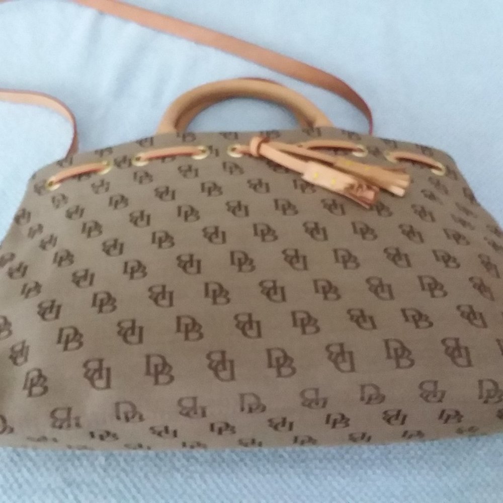 Dooney & Bourke Handbag - Special April 2026 Sale Price  $70.00